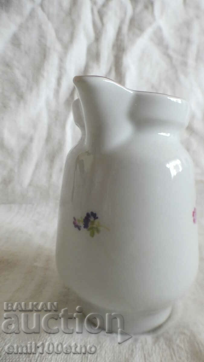 Auction Small jug, old Bulgarian porcelain Kitka Novi Pazar Auction Small jug, old Bulgarian porcelain Kitka Novi Pazar