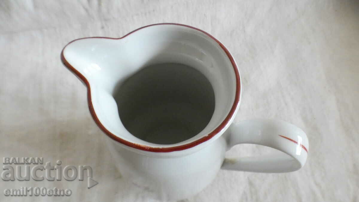 Delivery of Small jug, old Bulgarian porcelain Kitka Novi Pazar Delivery of Small jug, old Bulgarian porcelain Kitka Novi Pazar