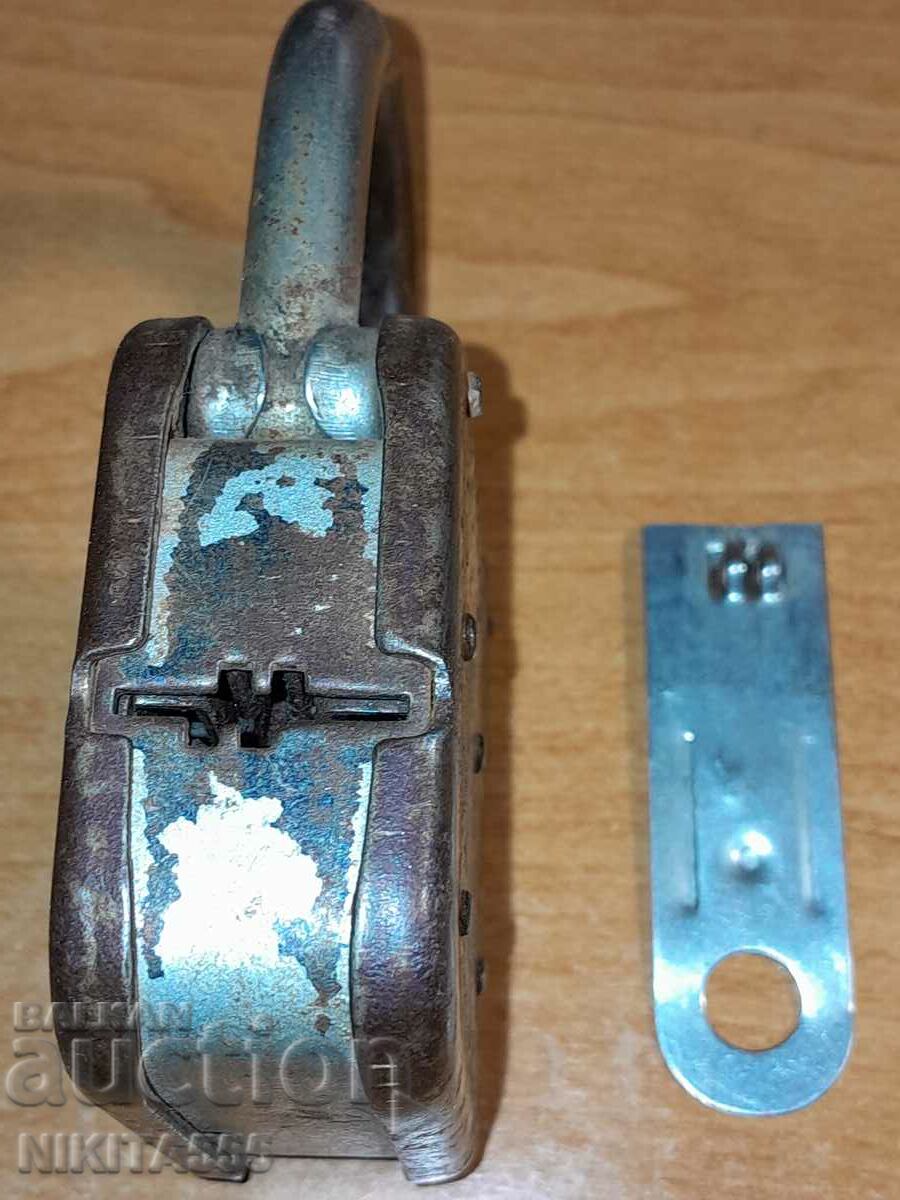 Livrarea Vechi lacăt rusesc cu placă - URSS Livrarea Vechi lacăt rusesc cu placă - URSS