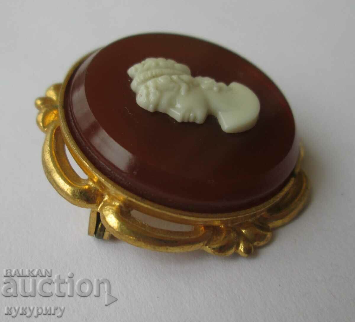 Elegant old lady's gold plated brooch - 7 Elegant old lady's gold plated brooch - 7