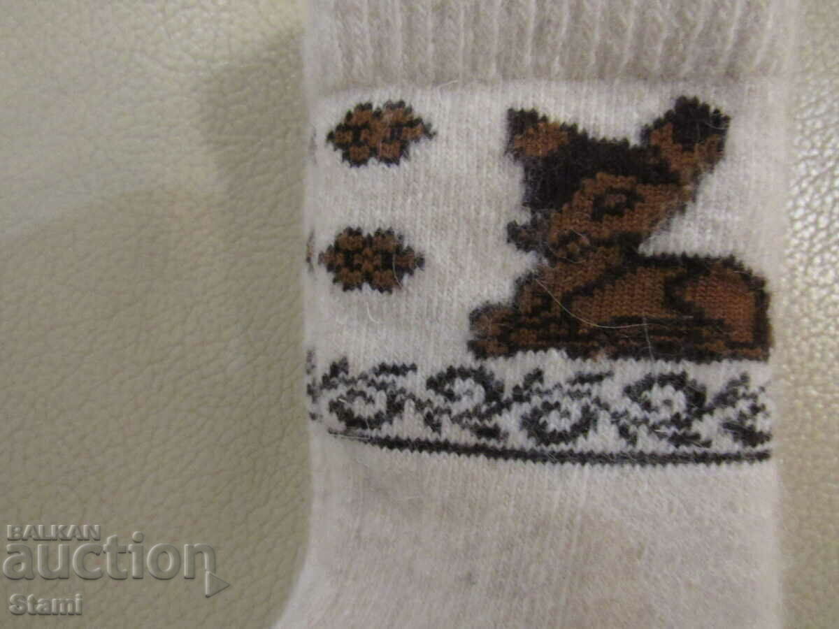 Auction Machine knitted 100% wool children's socks, size 1 Auction Machine knitted 100% wool children's socks, size 1