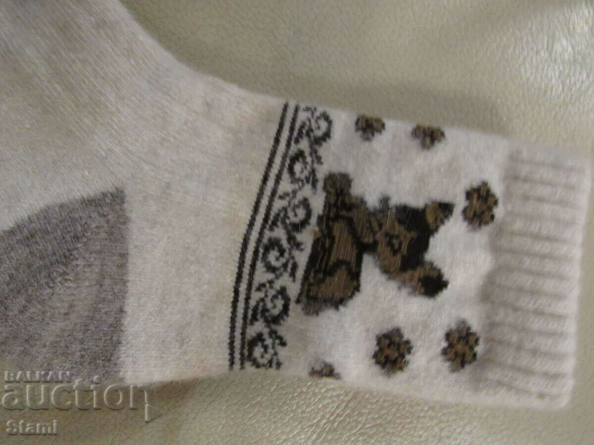 Delivery of Machine knitted 100% wool children's socks, size 1 Delivery of Machine knitted 100% wool children's socks, size 1