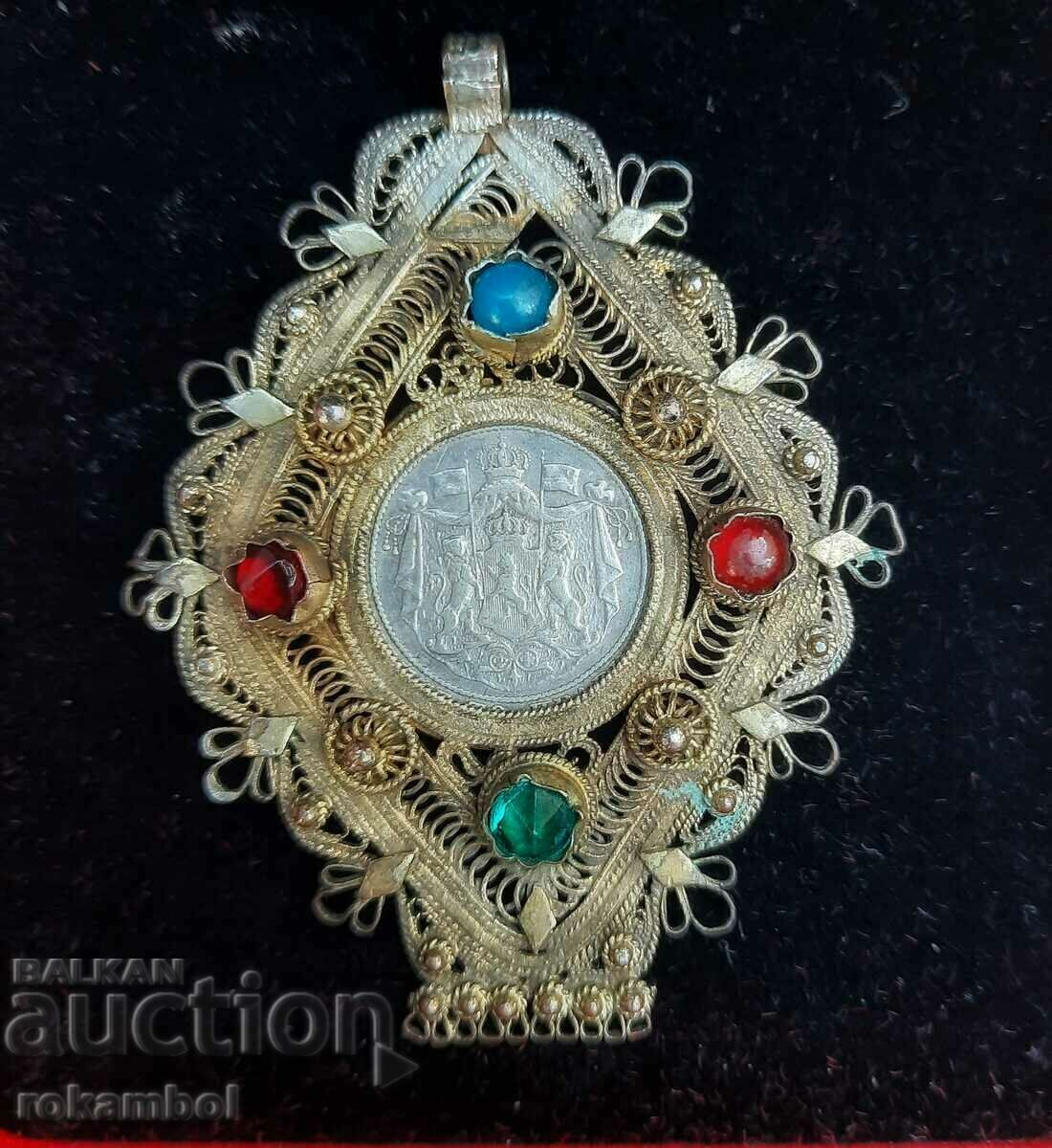 Antique silver jewelry with mercury gilding, filigree