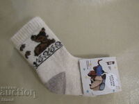 Machine knitted children's socks in 100% wool, size 4