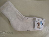 Machine knitted 100% wool children's socks, size 5