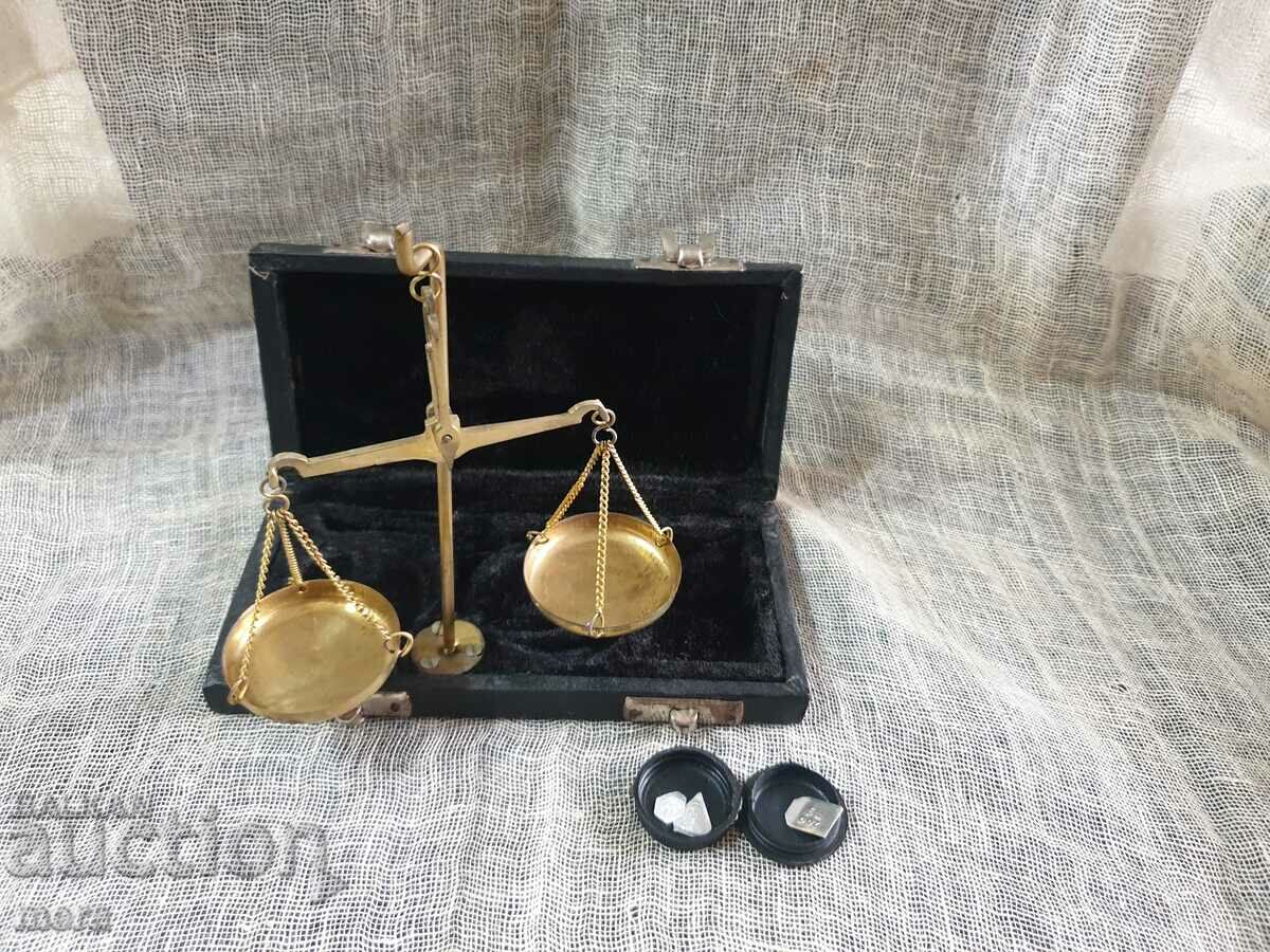 Jewelry scale with price 50.00 BGN | € 25.56 Jewelry scale with price 50.00 BGN | € 25.56