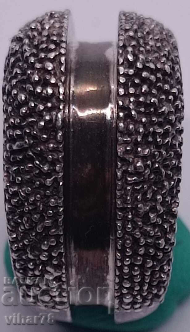 SOLID SILVER RING - 6 SOLID SILVER RING - 6