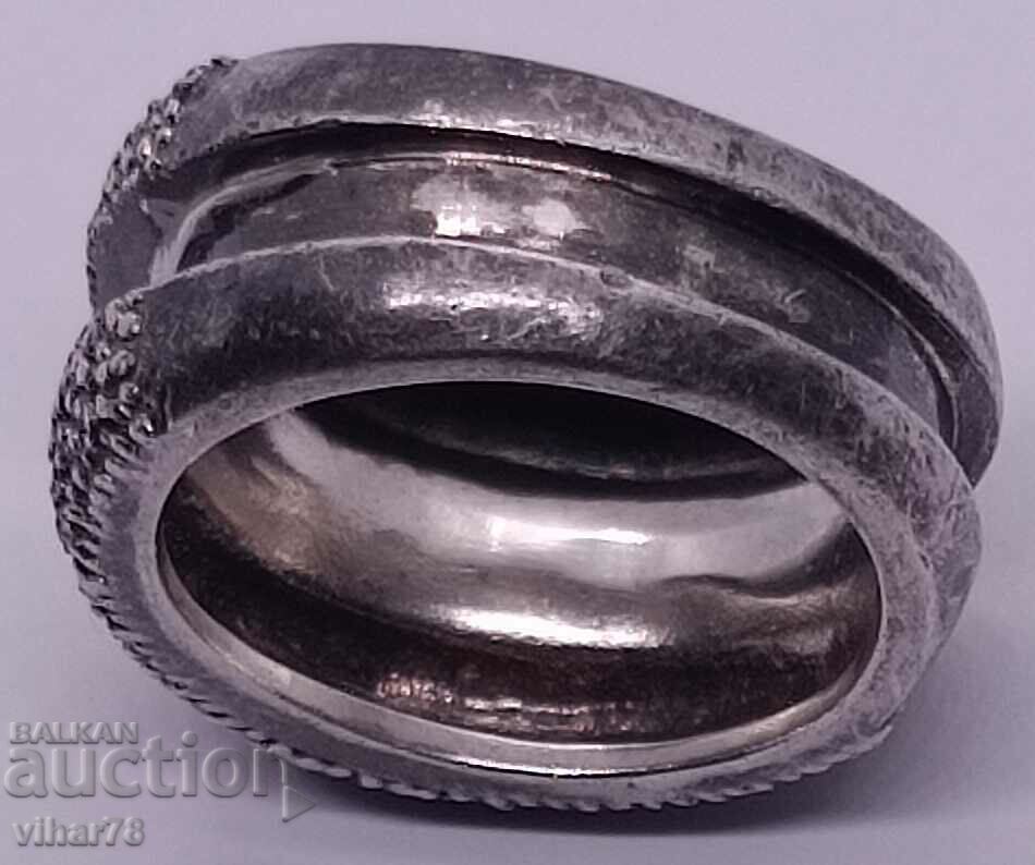 SOLID SILVER RING - 7 SOLID SILVER RING - 7