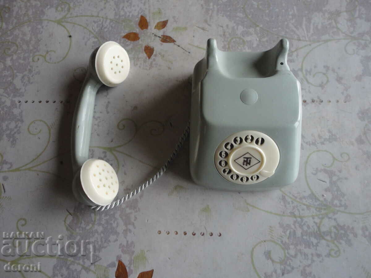 Amazing bakelite musical toy phone with price 35.00 BGN | € 17.90