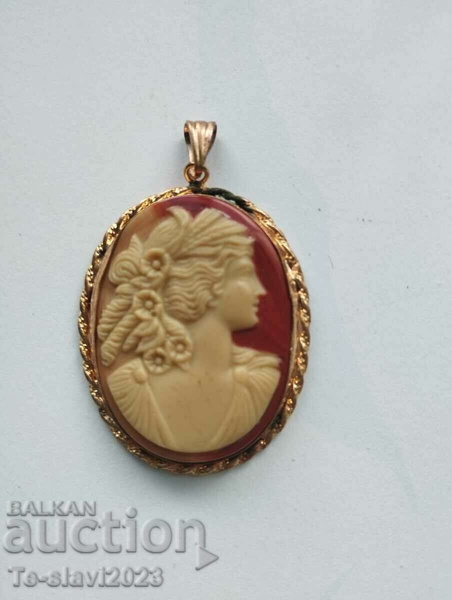 Pandantiv retro vintage, medalion
