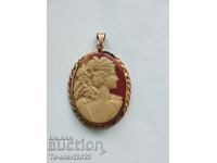 Vintage Retro Pendant, Medallion