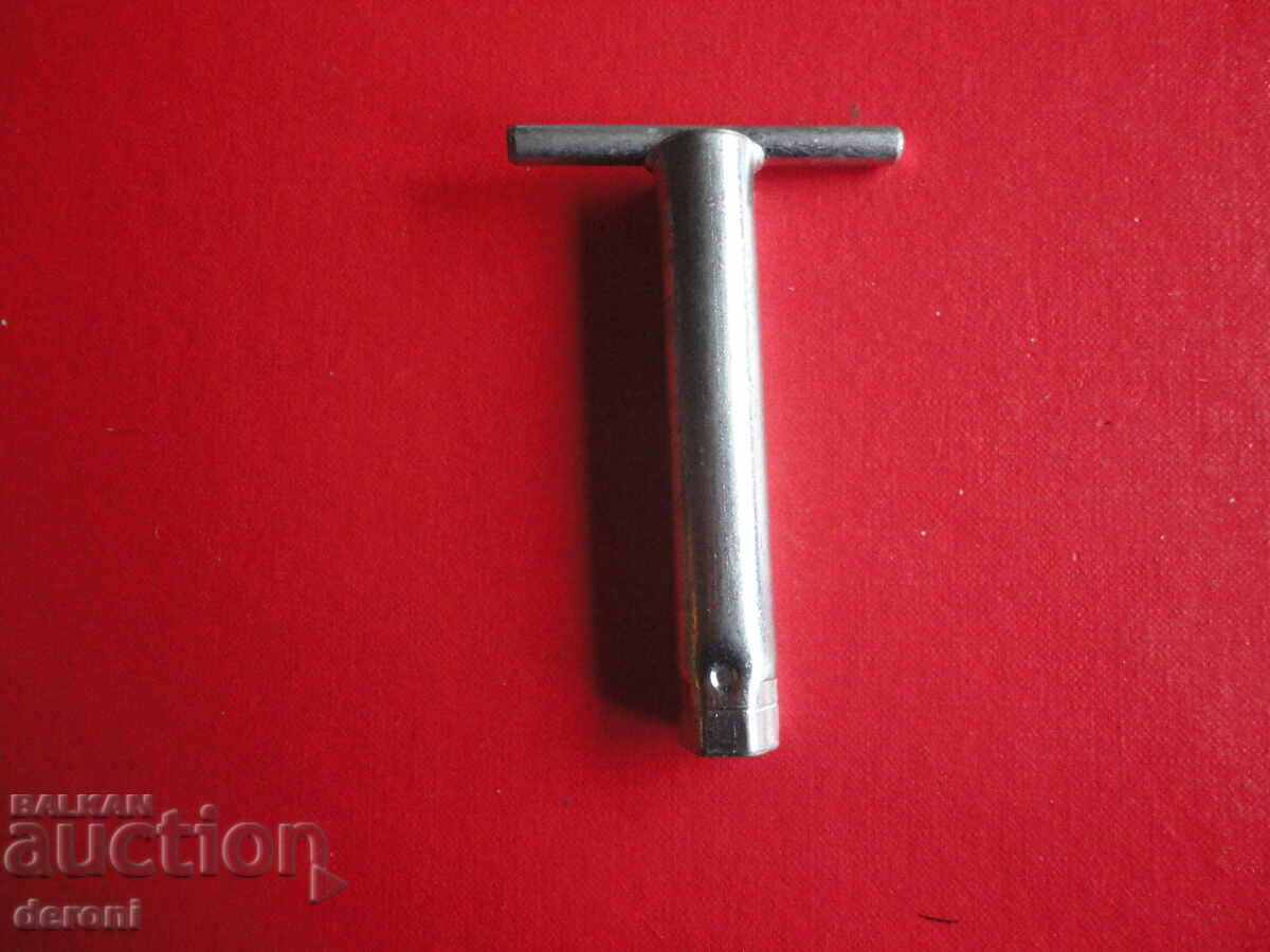 Delivery of Special key 2 Delivery of Special key 2