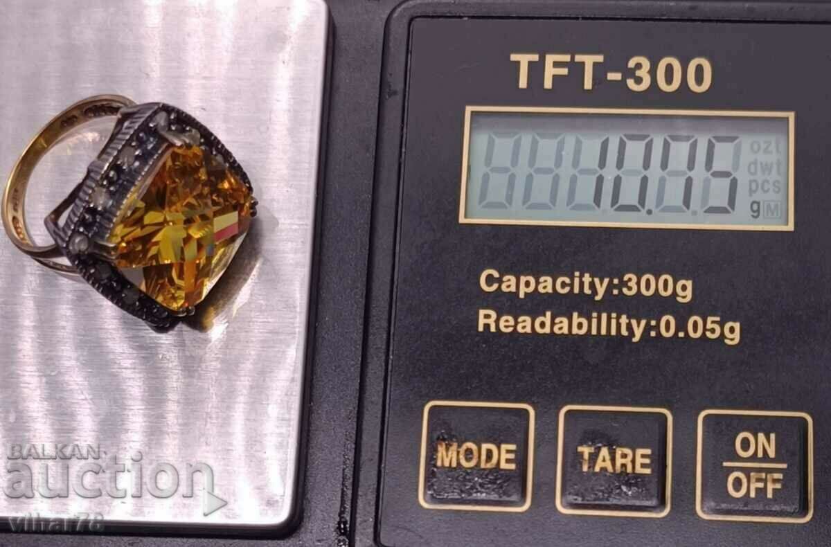 Delivery of Ring with citrine and diamonds - made of 9 carat gold and with Delivery of Ring with citrine and diamonds - made of 9 carat gold and with