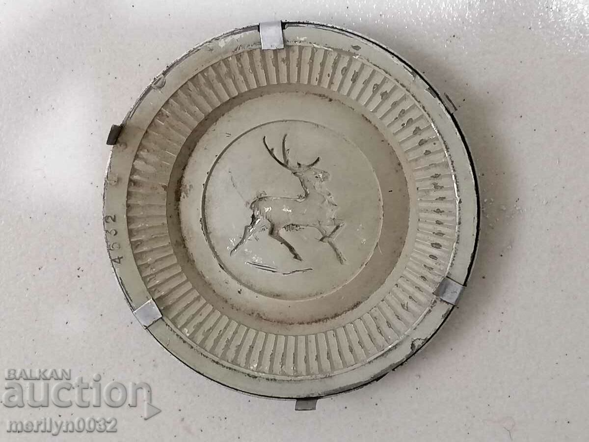 The winged emblem from the steering wheel of a VOLGA Gas car with price 72.00 BGN | € 36.81