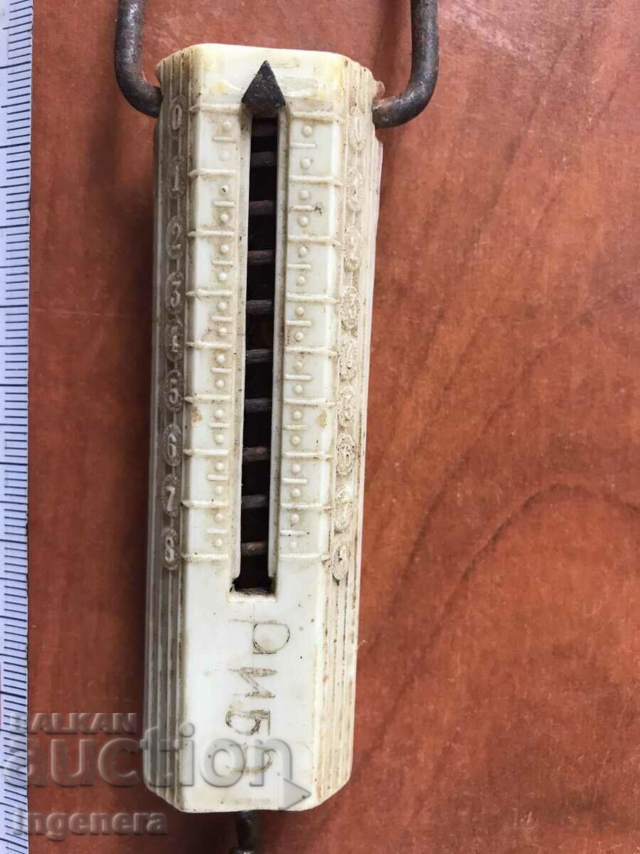 Auction  SCALE SCALE WEIGHT FOR HOME USE UP TO 8 KG