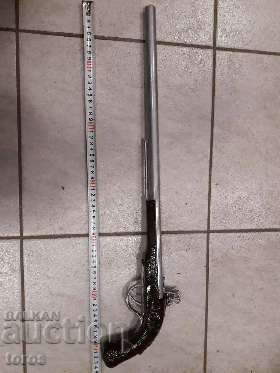 Delivery of Flintlock rifle, pistol, pistol Delivery of Flintlock rifle, pistol, pistol