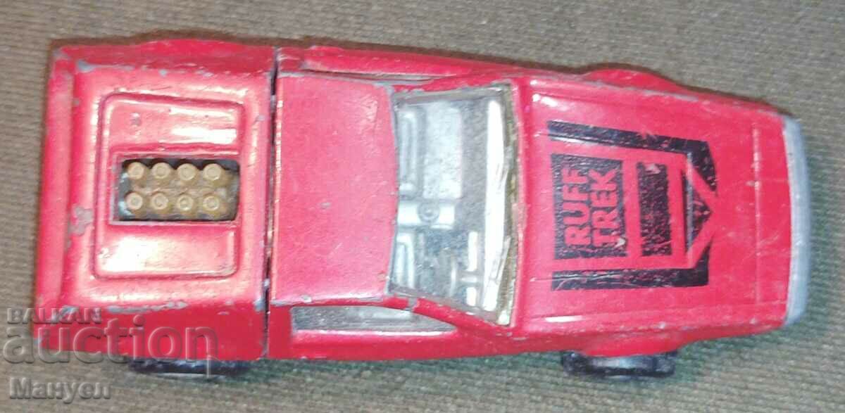 Auction Selling a Matchbox. Auction Selling a Matchbox.