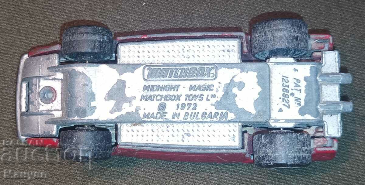 Delivery of Selling a Matchbox. Delivery of Selling a Matchbox.