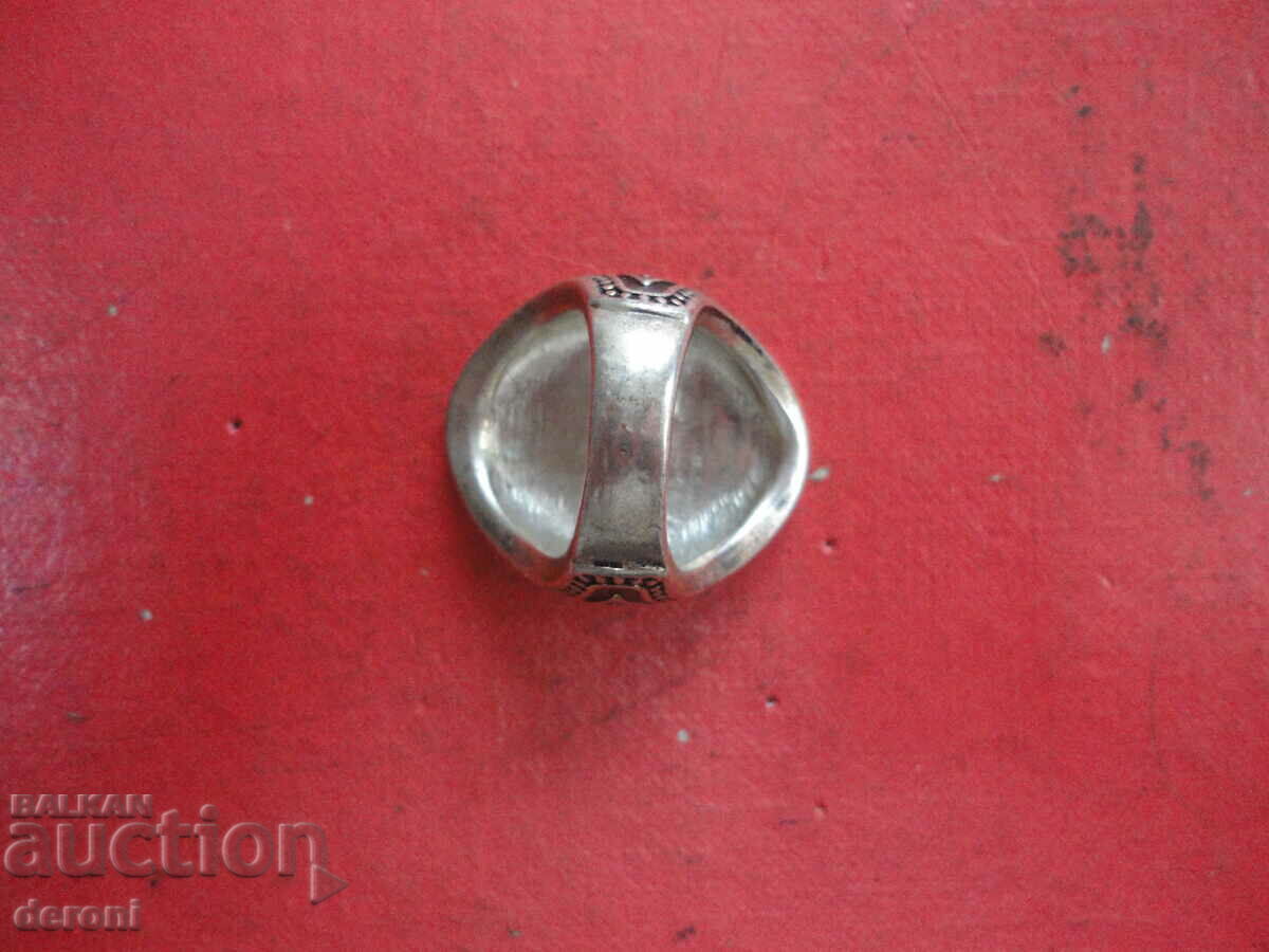 Awesome 6 stone ring - 5 Awesome 6 stone ring - 5