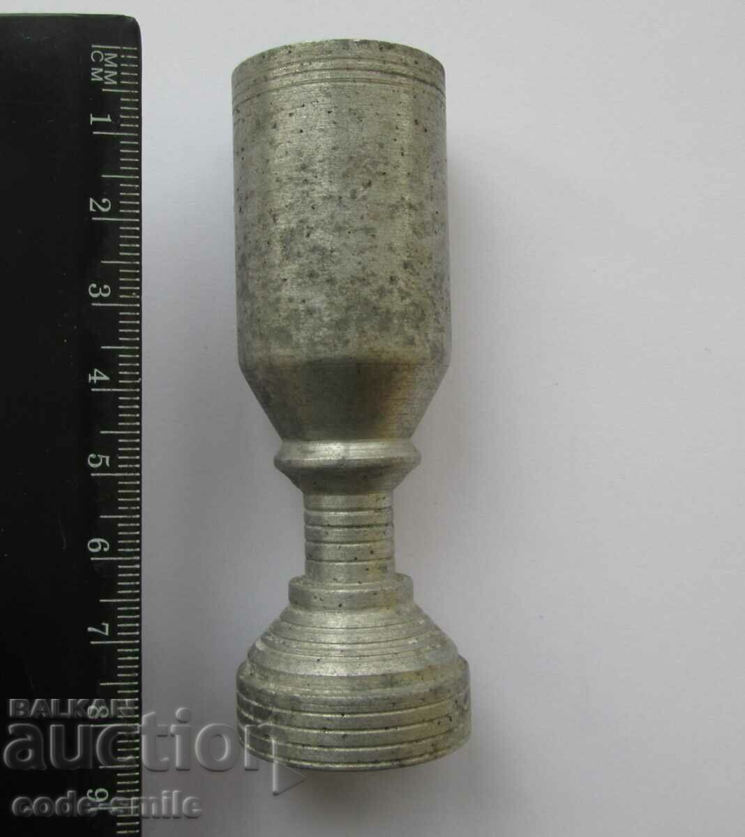 Delivery of Old cup soldier's trench work military art psv Delivery of Old cup soldier's trench work military art psv