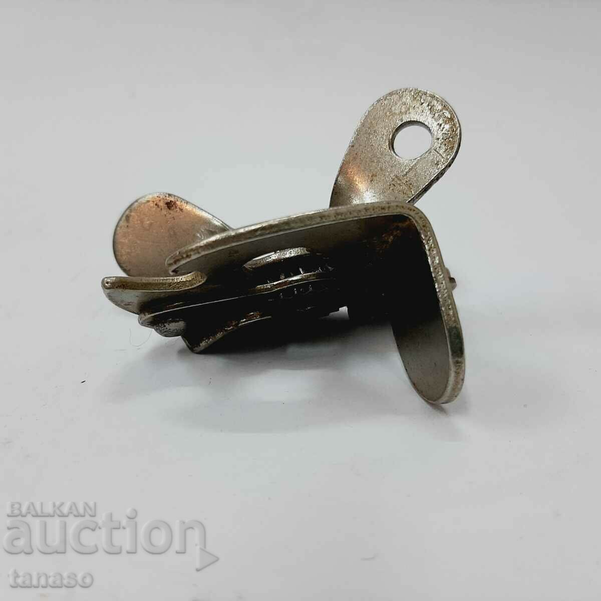 Licitație Deschizător vechi de conserve „Srednogorie” (1.3)