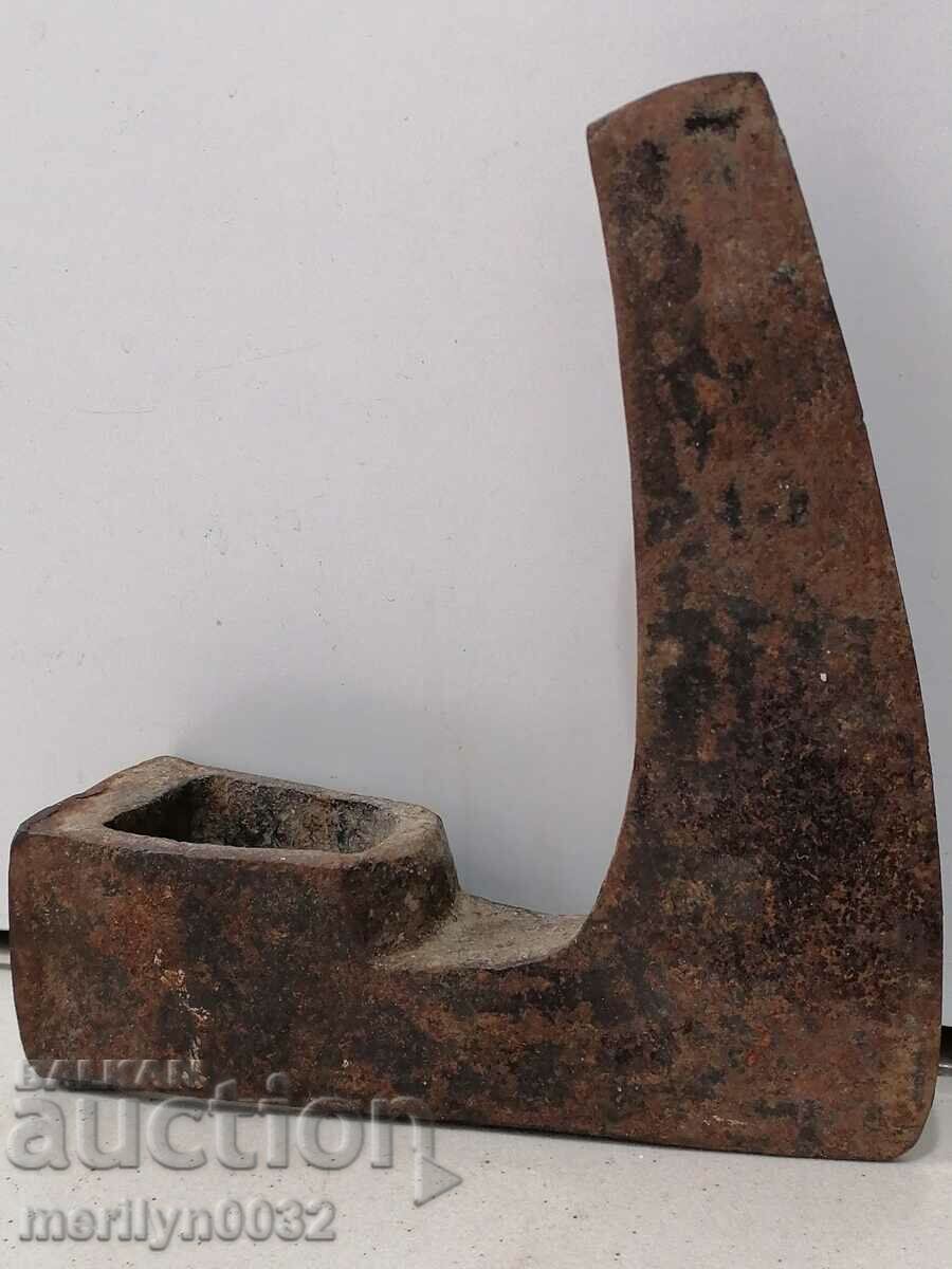Old forged ax satyr ax without sap - 7 Old forged ax satyr ax without sap - 7