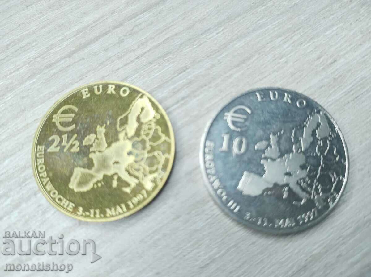 Lot de două monede comemorative