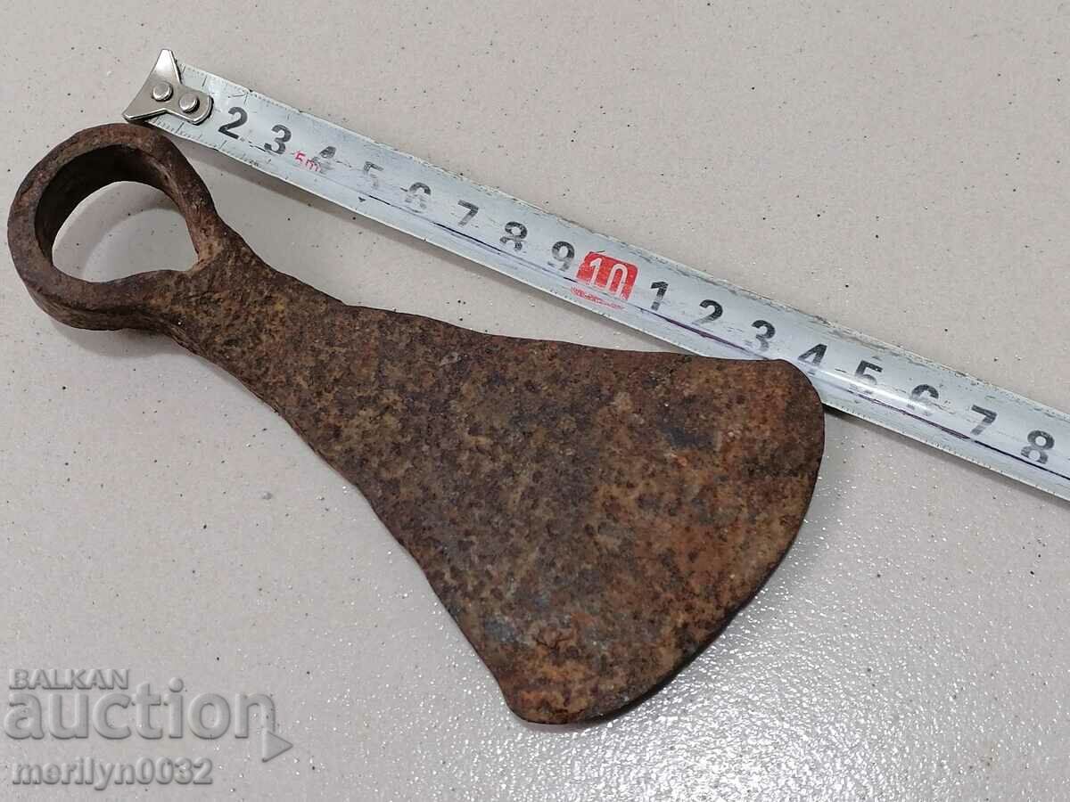 Delivery of Old chapa agricultural tool hoe wrought iron Delivery of Old chapa agricultural tool hoe wrought iron