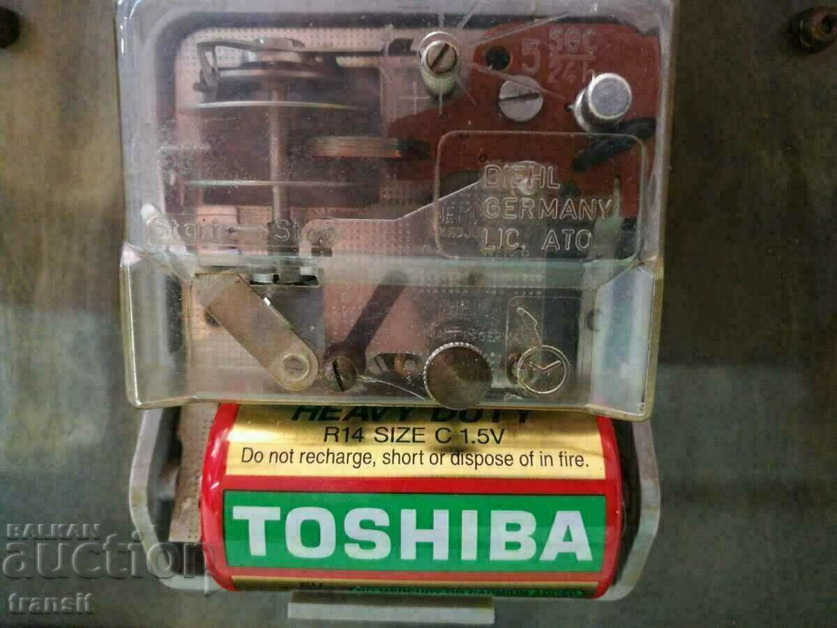 Delivery of Metamec watch, electromechanics. Delivery of Metamec watch, electromechanics.