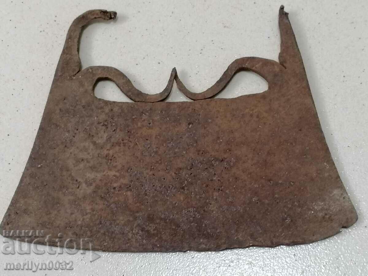 Old forged hatchet satyr ax ax without a shaft with price 49.00 BGN | € 25.05 Old forged hatchet satyr ax ax without a shaft with price 49.00 BGN | € 25.05