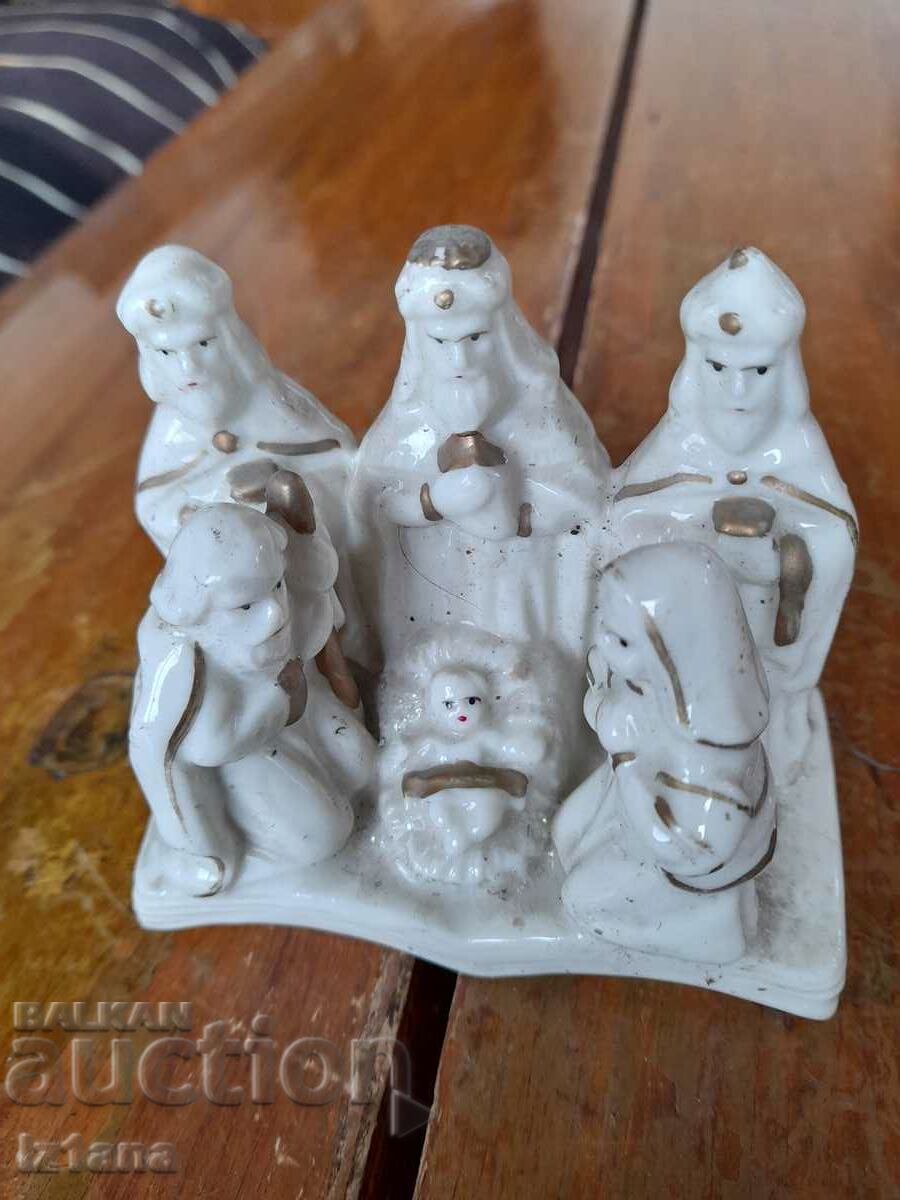Old porcelain figurine with price 55.00 BGN | € 28.12 Old porcelain figurine with price 55.00 BGN | € 28.12
