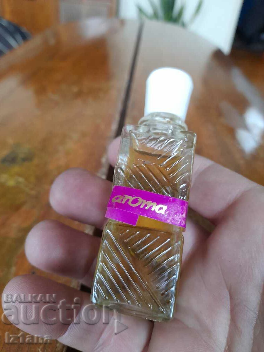 Old perfume Nocturno with price 30.00 BGN | € 15.34