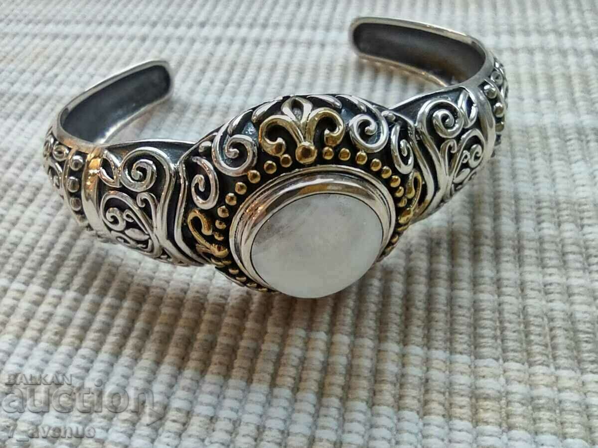 BRACELET made of silver, ornaments, massive moonstone 11.12.23