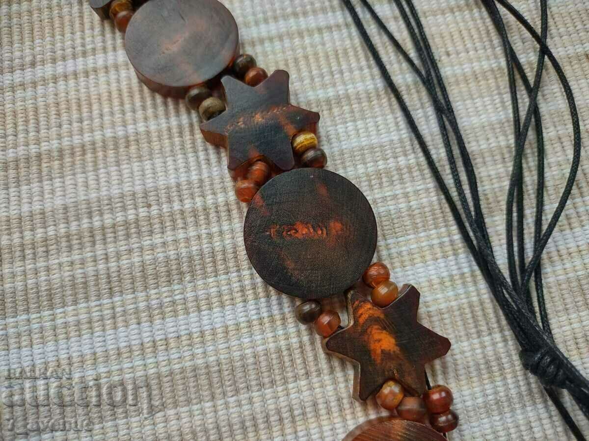 Auction  NECKLACE , 56 cm/2.5 cm, super modern Catalin? 11.12.23