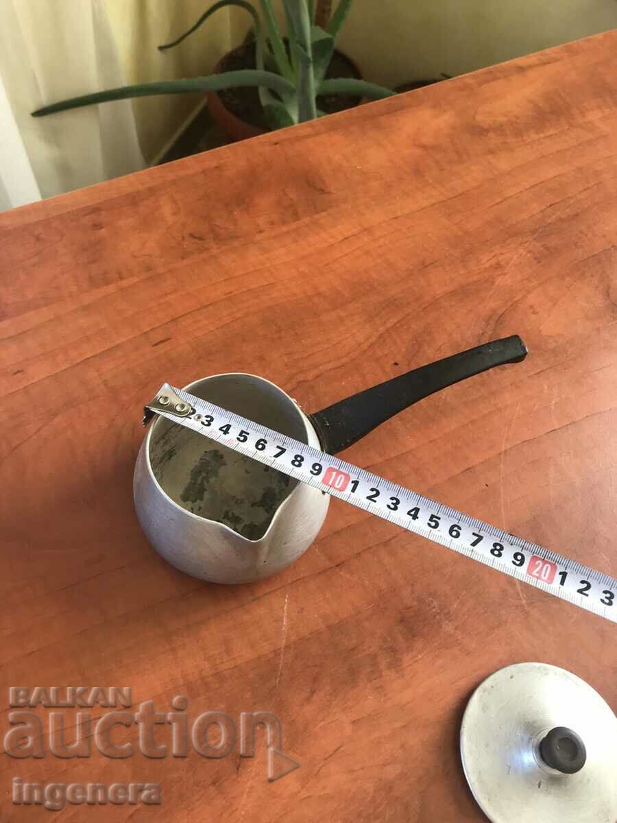 ANTIQUE ALUMINUM COVER - 5 ANTIQUE ALUMINUM COVER - 5