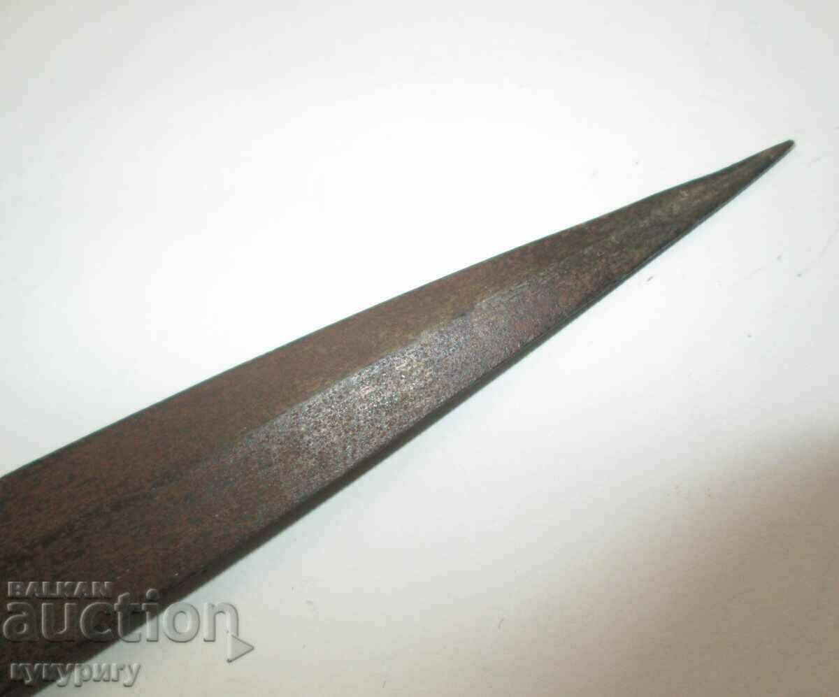 Auction Old antique knife dagger dagger with crescent on the handle Auction Old antique knife dagger dagger with crescent on the handle