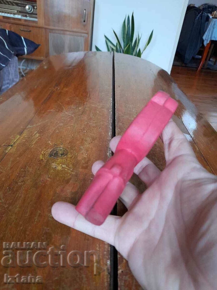 Delivery of Old toy Bear