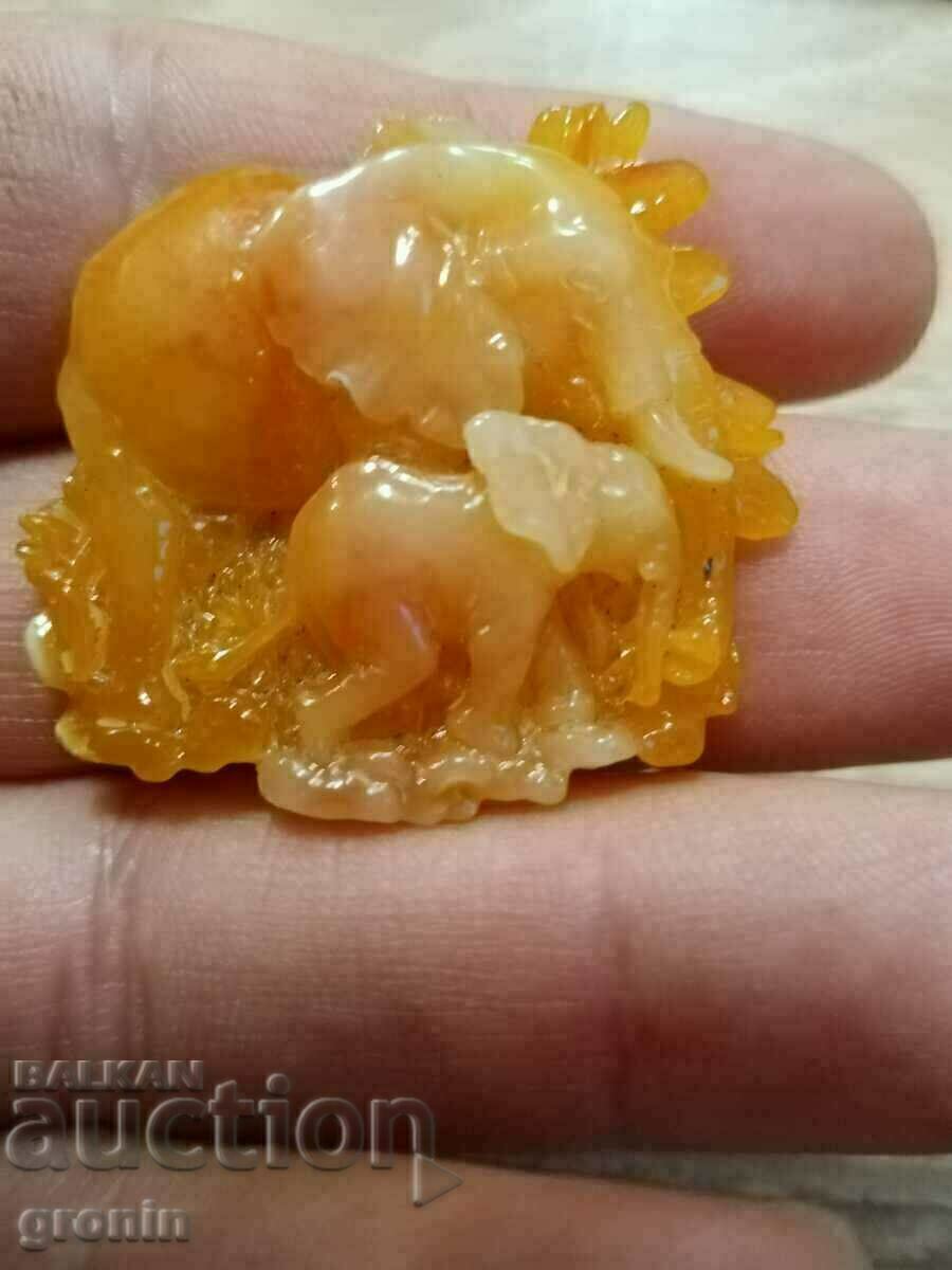 Chihlimbar, factură, elefanți, - 6