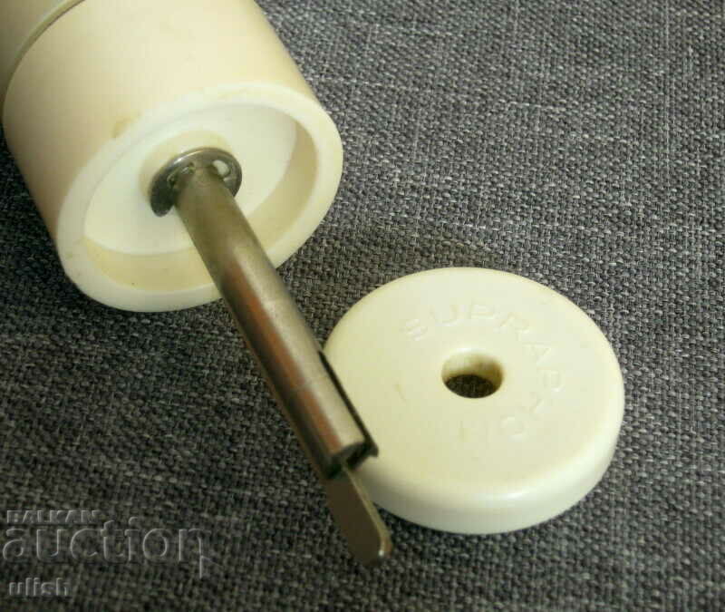 Delivery of Turntable accessory arm for records Supraphon box Delivery of Turntable accessory arm for records Supraphon box