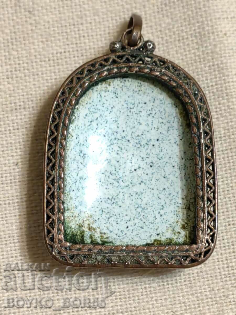 Auction Original Russian Social Pendant Icon for the Neck of St. Seraphim Auction Original Russian Social Pendant Icon for the Neck of St. Seraphim