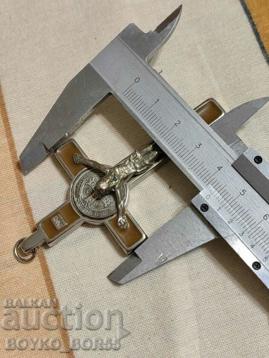 Delivery of Orthodox Neck Cross Delivery of Orthodox Neck Cross