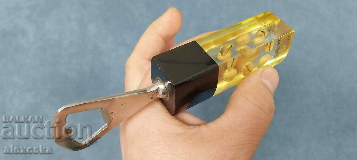 Auction Collector's opener Auction Collector's opener