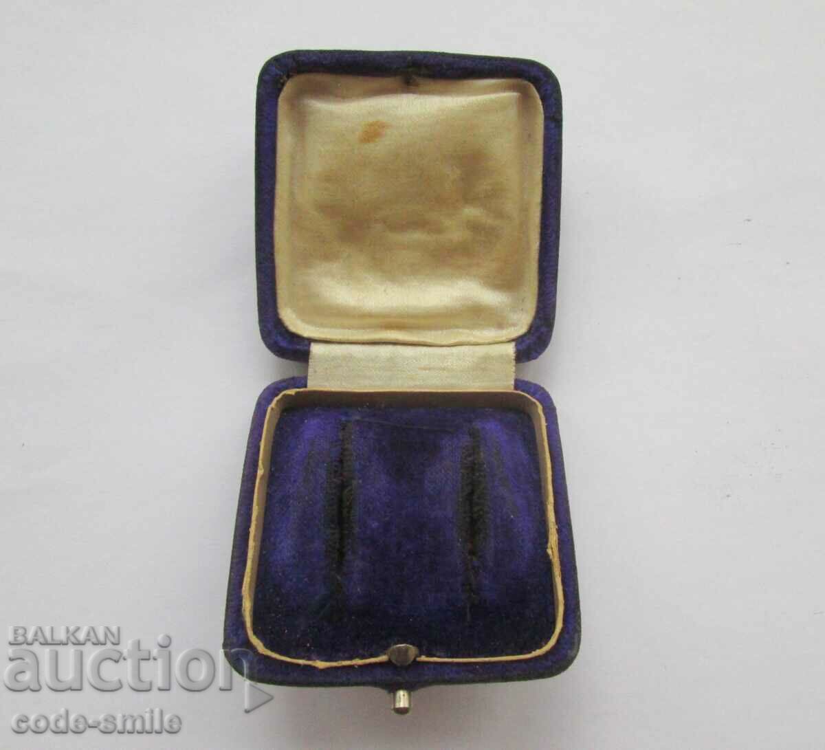 Old antique box jewelry box for earrings - 5 Old antique box jewelry box for earrings - 5