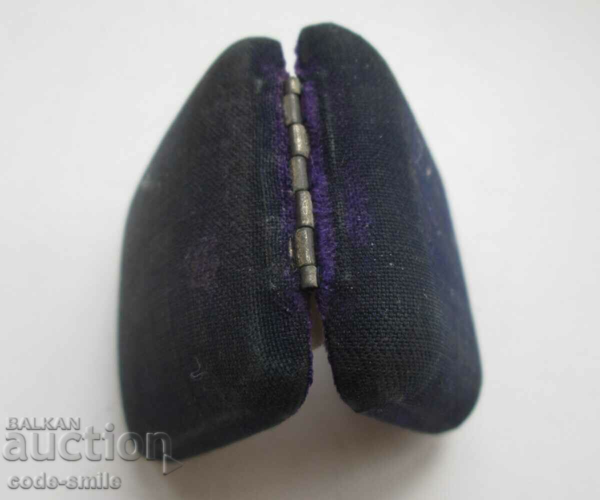 Old antique box jewelry box for earrings - 6 Old antique box jewelry box for earrings - 6