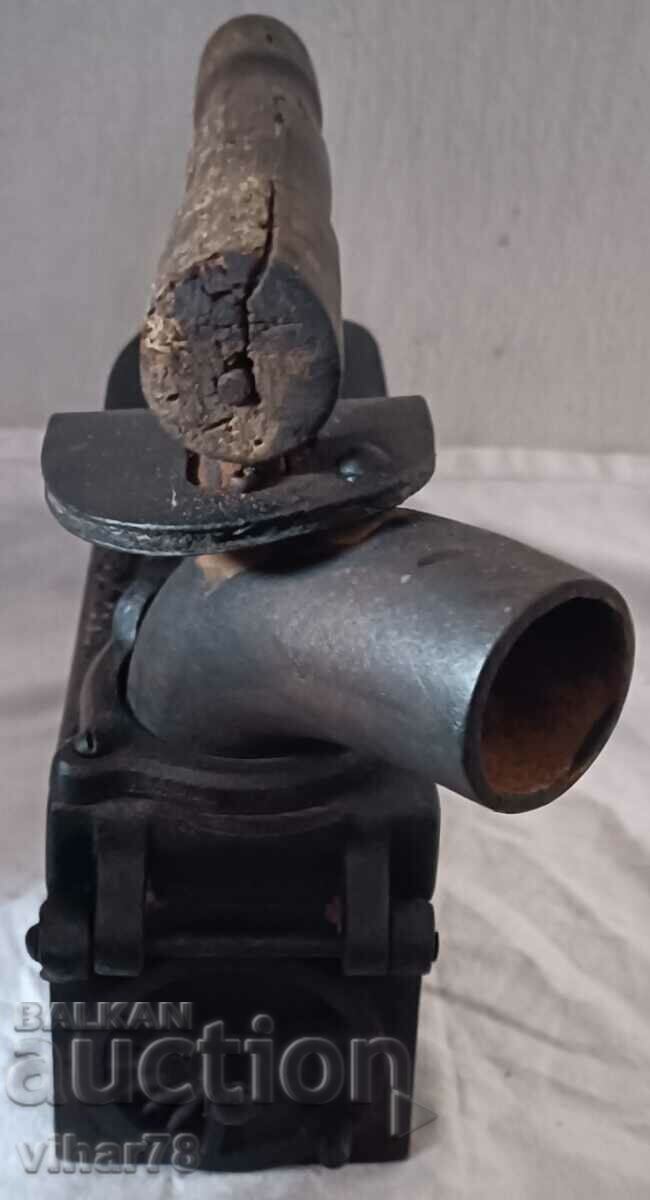 OLD VERY RARE GERMAN GROUND IRON WITH MULTIPLE MARKINGS - 7