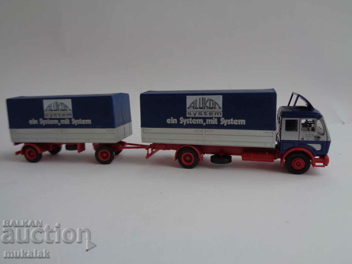 Delivery of HERPA HO 1/87 MERCEDES TIRE TRUCK MODEL TOY Delivery of HERPA HO 1/87 MERCEDES TIRE TRUCK MODEL TOY