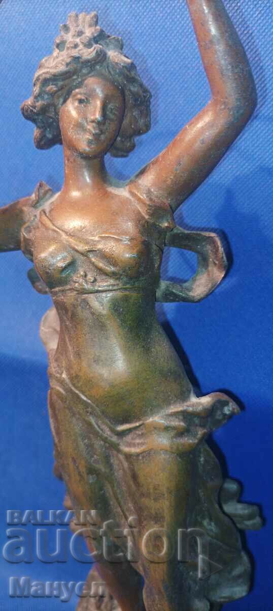 Old sculpture of "FABRICATION FRANCAISE, PARIS". - 6 Old sculpture of "FABRICATION FRANCAISE, PARIS". - 6