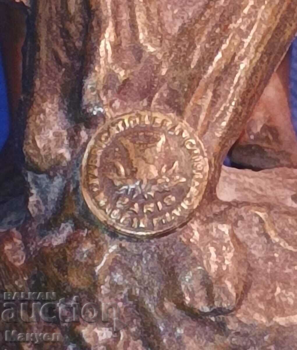 Old sculpture of "FABRICATION FRANCAISE, PARIS". - 7 Old sculpture of "FABRICATION FRANCAISE, PARIS". - 7