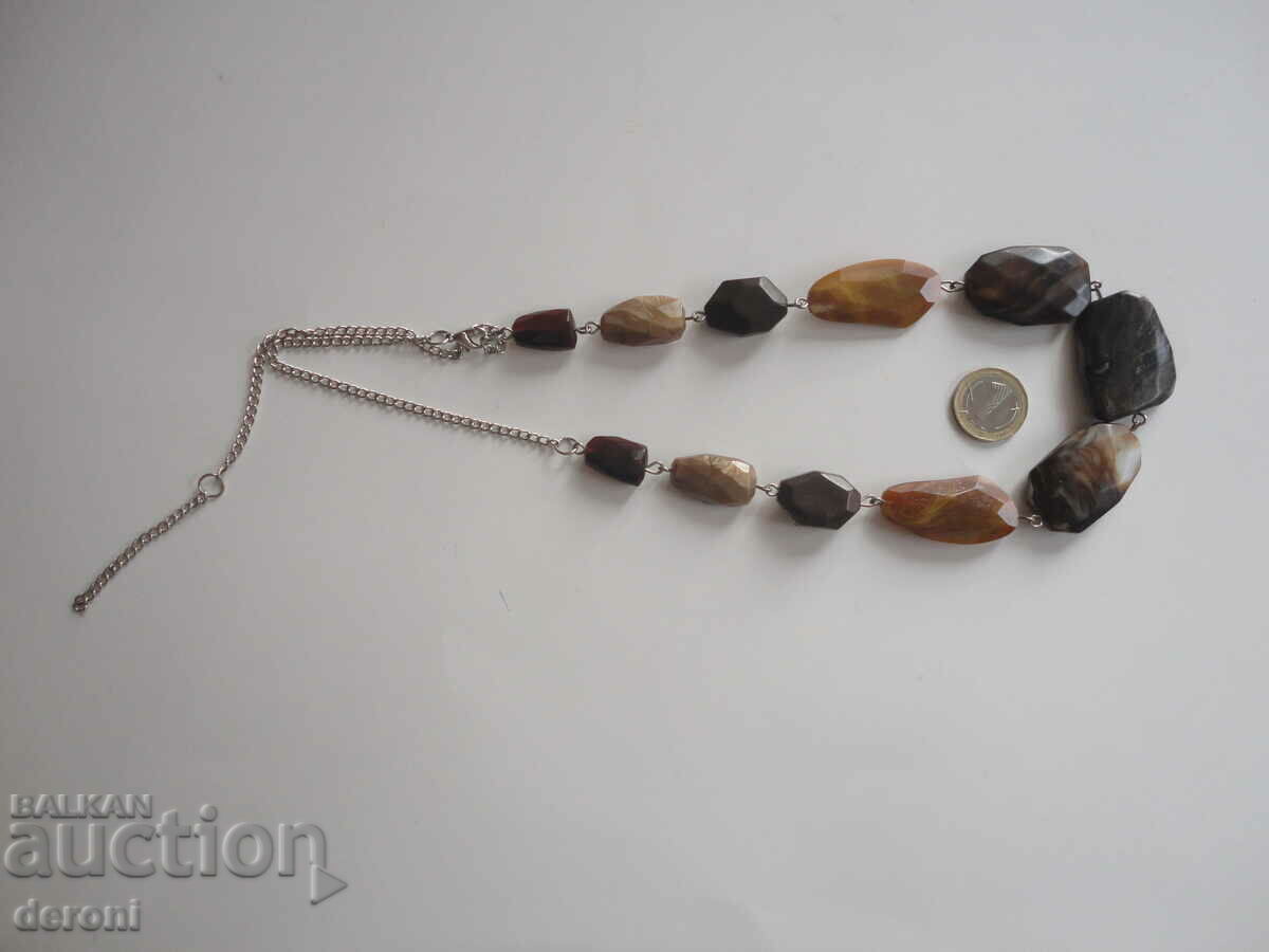 Καταπληκτικό κολιέ 10 με τιμή 10.00 BGN | € 5.11 Καταπληκτικό κολιέ 10 με τιμή 10.00 BGN | € 5.11