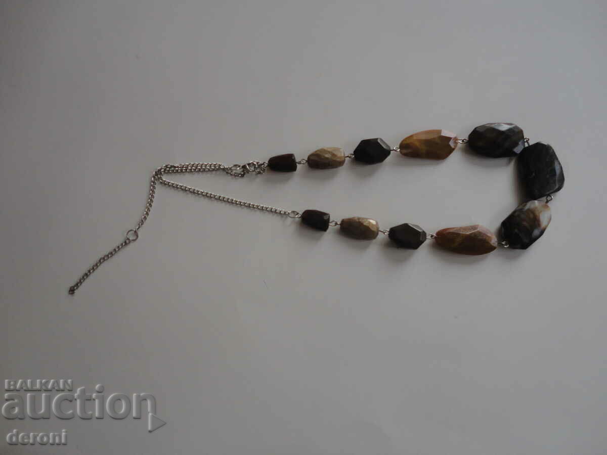 Δημοπρασία Καταπληκτικό κολιέ 10 Δημοπρασία Καταπληκτικό κολιέ 10